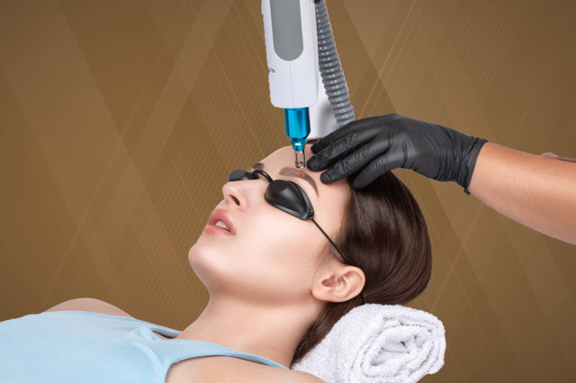 جلستين تقشير وجه و حواجب بالليزر او جلستين ليزر كربوني لنظارة الوجة - نساء